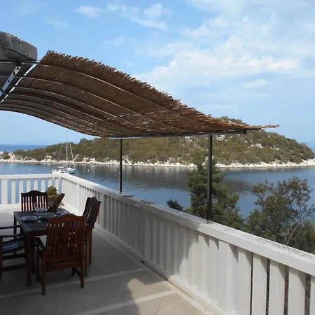 With Terrace And Sea View 2 Λάστοβο