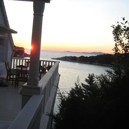 With Terrace And Sea View 2 Διαμέρισμα