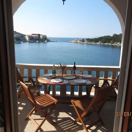 With Terrace And Sea View 2