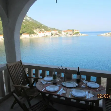 With Terrace And Sea View 2